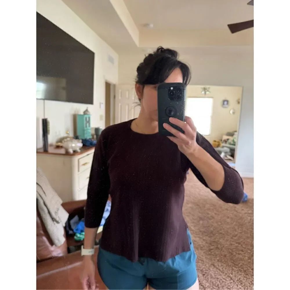 Bien Mise women’s 100% wool coffee brown sweater ribbed side slits vintage